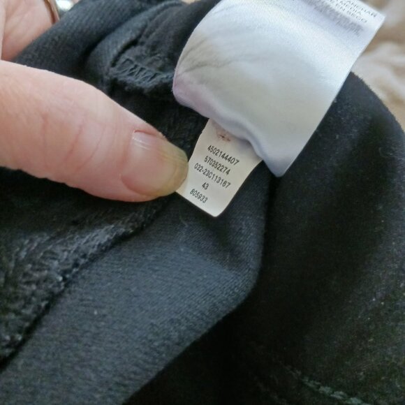 Chico's High Rise Flare Black Jeans Size 10R 1.5 Regular Stretch - Picture 7 of 8